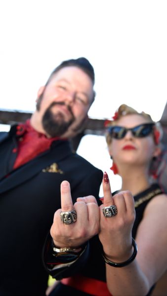 Extravagantes Hochzeitspaar